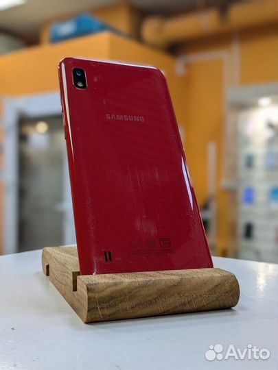 Samsung Galaxy A10, 2/32 ГБ