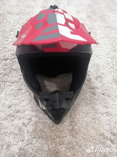Мотошлем кроссовый