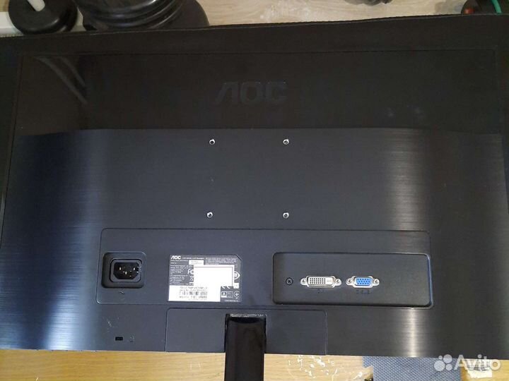 Безрамочный 23