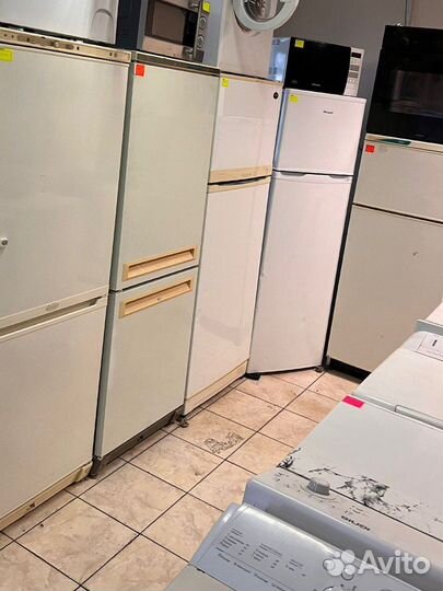 Холодильник бу