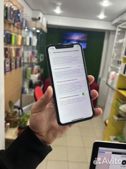 iPhone 11 Pro, 64 ГБ