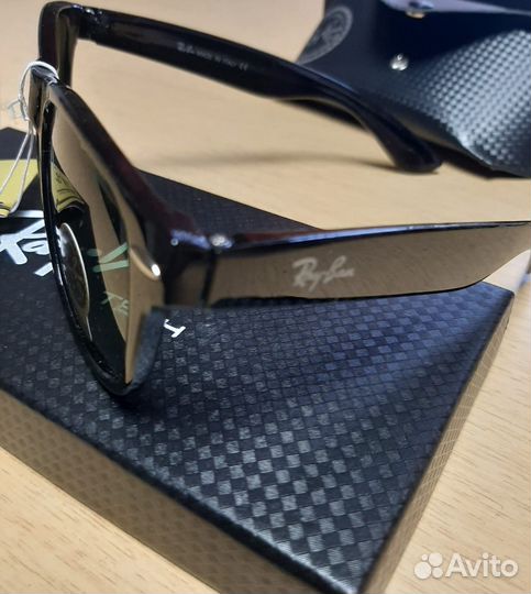 Солнцезащитные очки