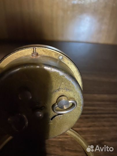 Часы будильник СССР