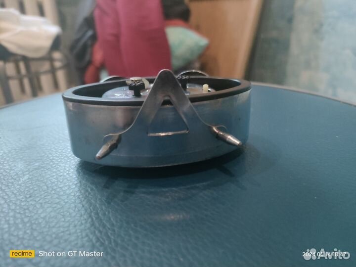 Часы будильник 