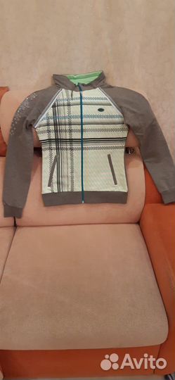 Костюм спортивный