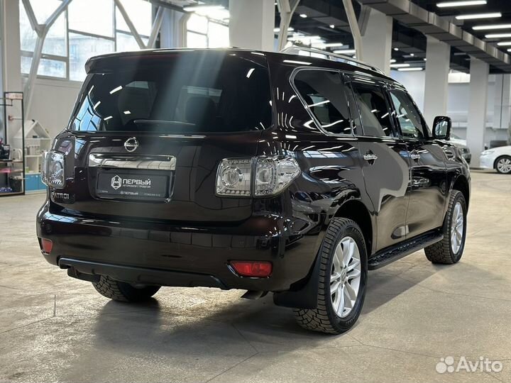 Nissan Patrol 5.6 AT, 2011, 184 186 км