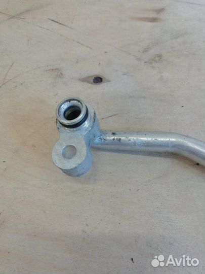 Трубки кондиционера Toyota Prius ZVW50 2ZR-FXE