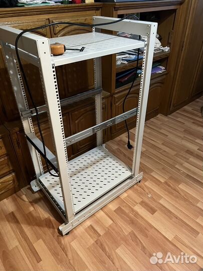 Серверная стойка