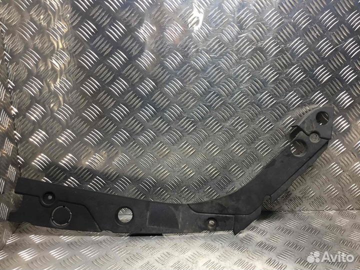 Пластик Renault Scenic 8200187674 F4R770