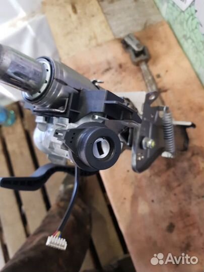 Колонка рулевая Skoda Yeti 1.2