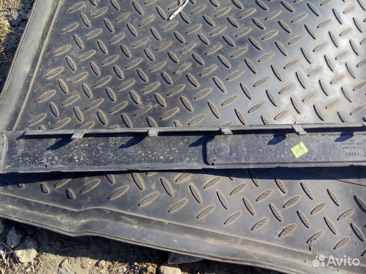 Накладка порога Audi A8 D3