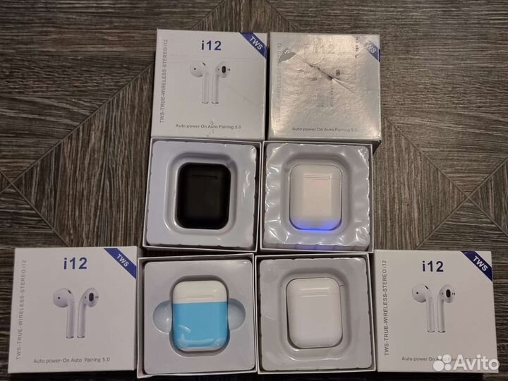 Беспроводные наушники i12 TWS