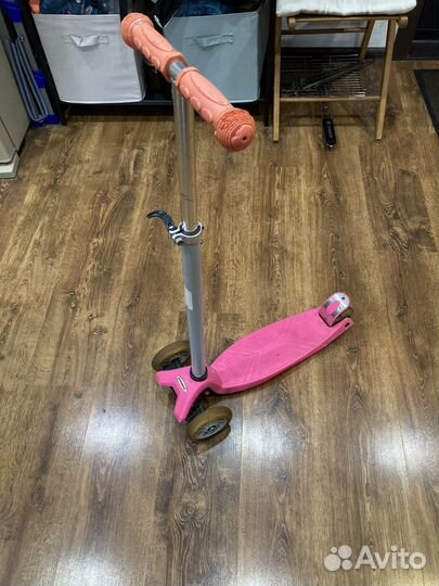 Самокат детский трехколесный