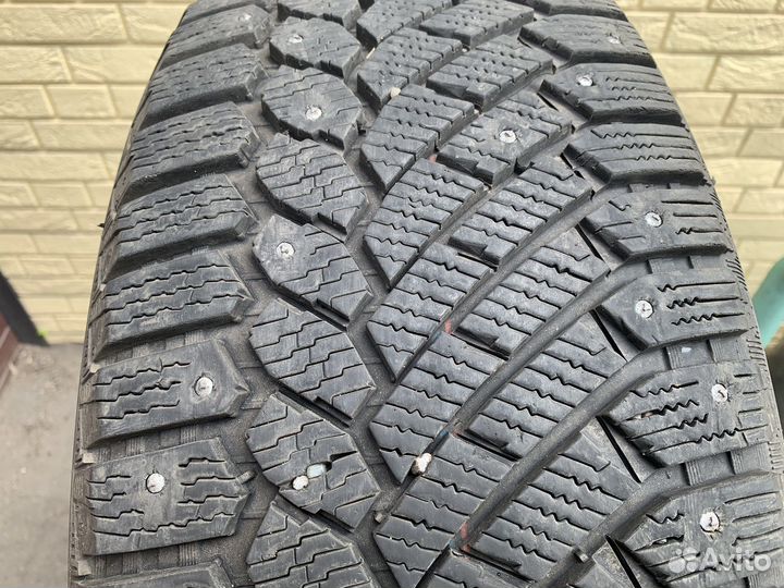 Gislaved Nord Frost 200 SUV 235/55 R18