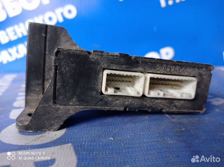 Блок комфорта Toyota Yaris хэтчбек 2SZ-FE 2009