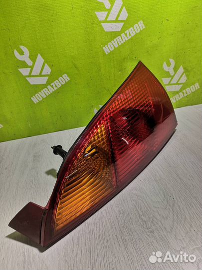 Фонарь задний левый Форд Фокус 1