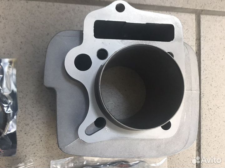 Цилиндро-поршневая группа YX140 (W063) (70,6/72/78