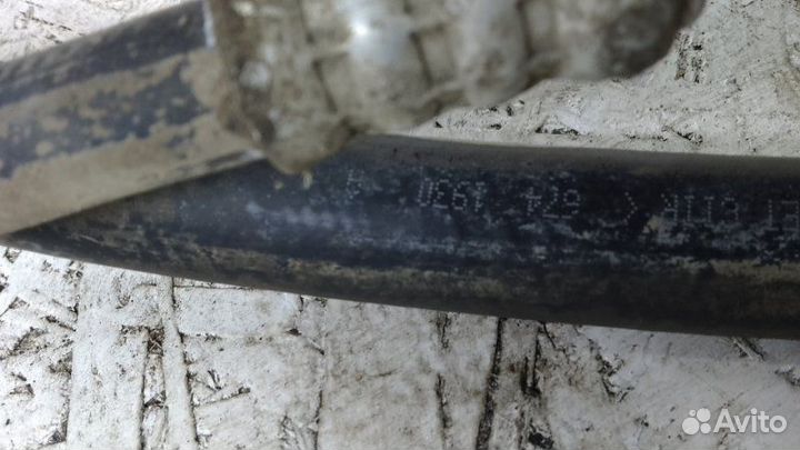 Трубки кондиционера Opel Astra H 1.6 Z16XER 2011