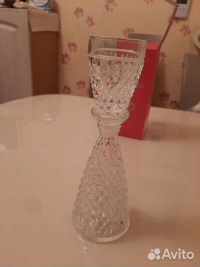 Графин с рюмкой 