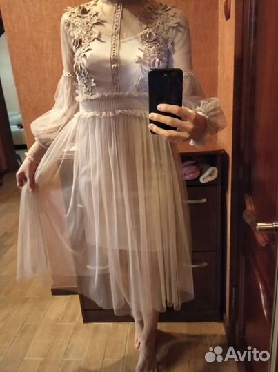 Платье вечернее