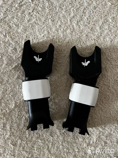 Адаптер на автолюльку bugaboo maxi cosi