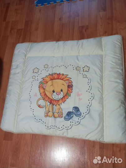 Коврик на пеленальный комод