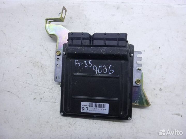 Блок управления двигателем infiniti FX (S50) 2003