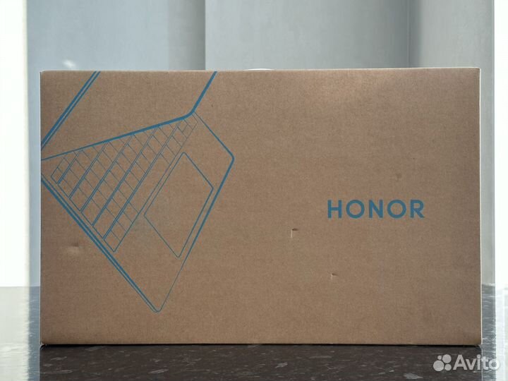 Новый ноутбук Honor MagicBook 15 R5 5500U 16/512