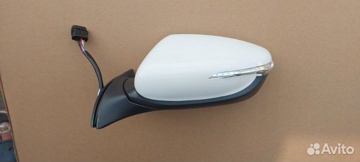 Зеркало левое переднее левое Kia Cerato/Forte YD