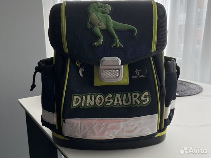 Рюкзак школьный для мальчика ортопедический