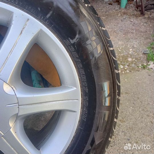 Nexen N3000 235/65 R17