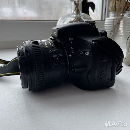 Nikon d5100 + Nikon nikkor AF-S 50mm f/1.4 G