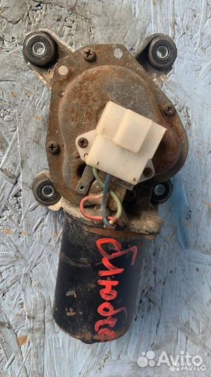 Моторчик трапеции дворников (стеклоочистителя)