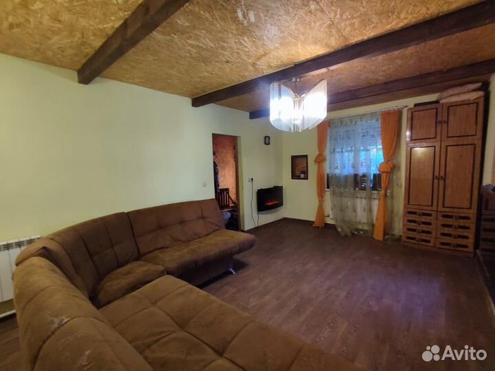 Большой угловой диван