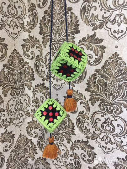 Кубики в Машину на зеркало