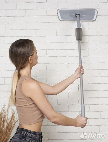 Новая швабра с распылителем