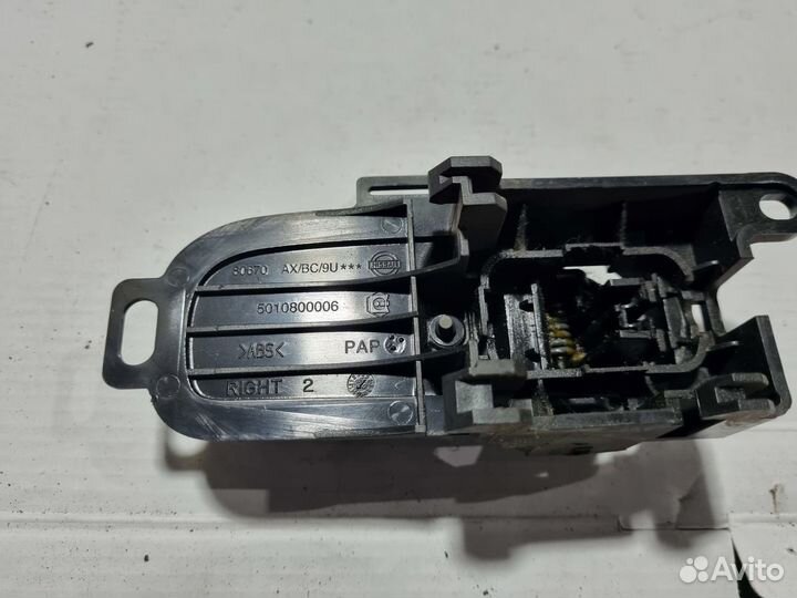 Внутренняя ручка передней правой двери, Micra