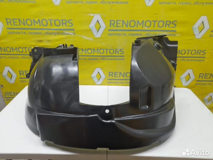 Комплект Оригинальных передних подкрылков Дастер 1