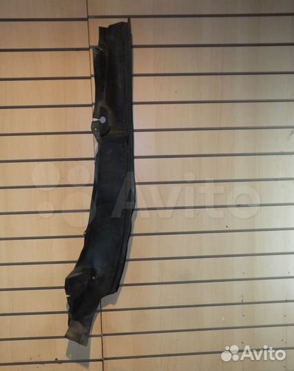 Накладка крыла под капотом Infiniti QX70,FX37