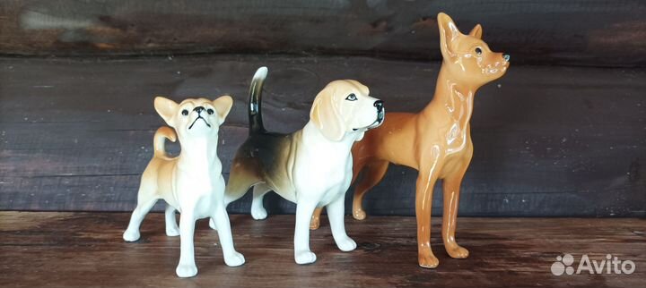Фарфоровые статуэтки собаки афз