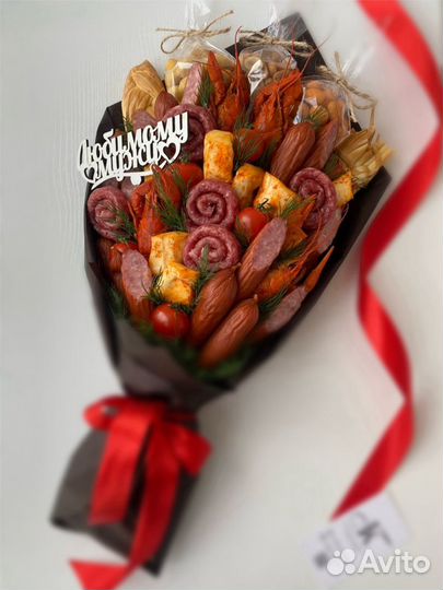 Подарочные композиции из колбас и сыров