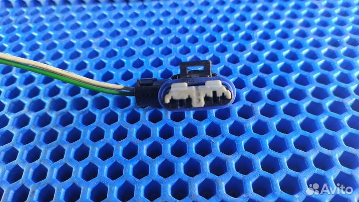 Разъем катушки зажигания Renault Logan 1