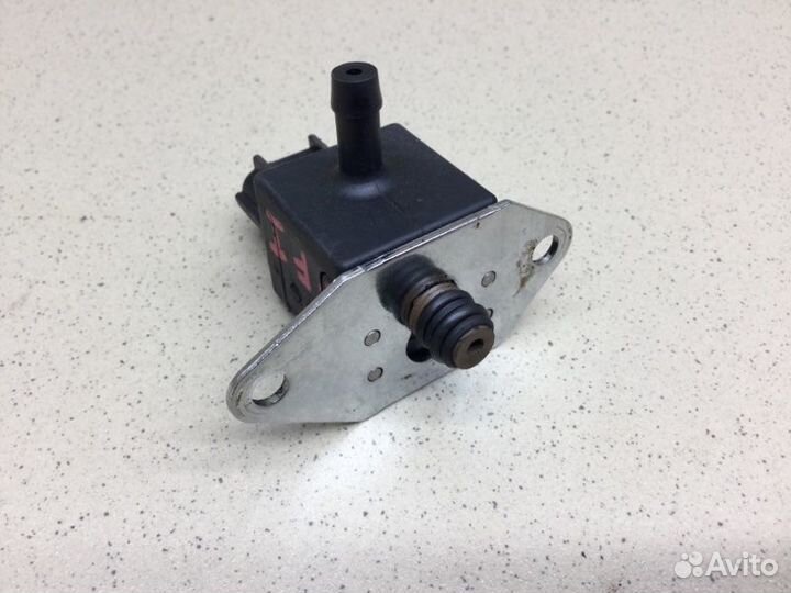 Датчик давления топлива Ford Focus 1 1998-2005