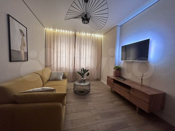 2-к. квартира, 55 м², 2/9 эт.