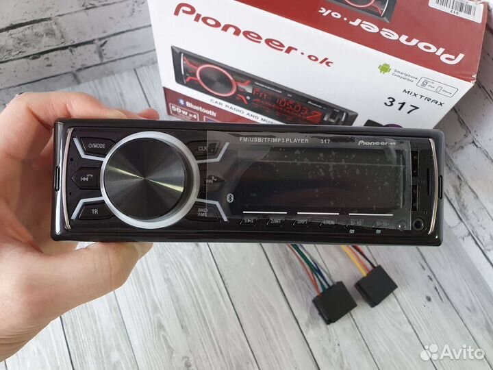 Автомагнитола Pioneer V317 с bluetooth