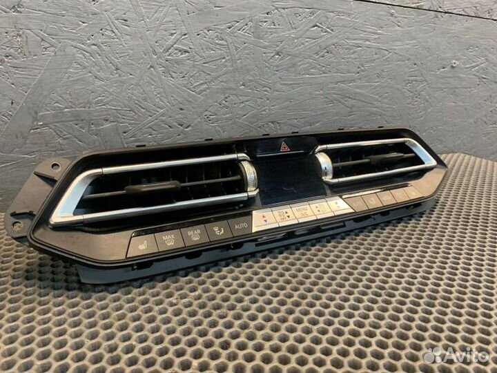 Блок управления климат-контролем передний Bmw X7