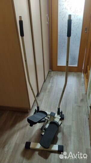Кардио тренажер-степпер House Fit поворотный