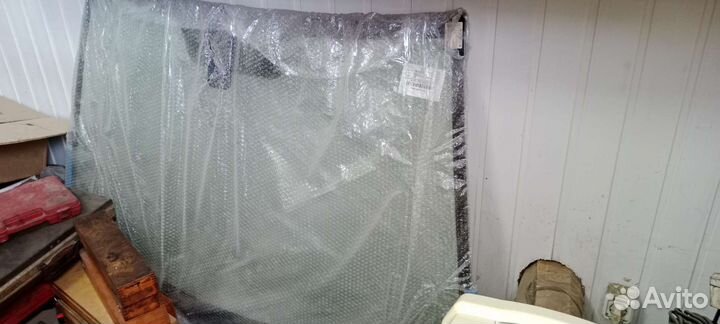 Новое лобовое стекло на лансер 10 под датчик дождя