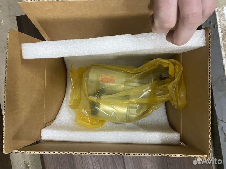 Стартер Valeo. 36100-23061 hyundai KIA