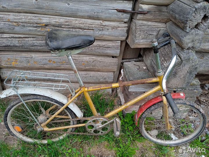 Старый велосипед СССР на запчасти